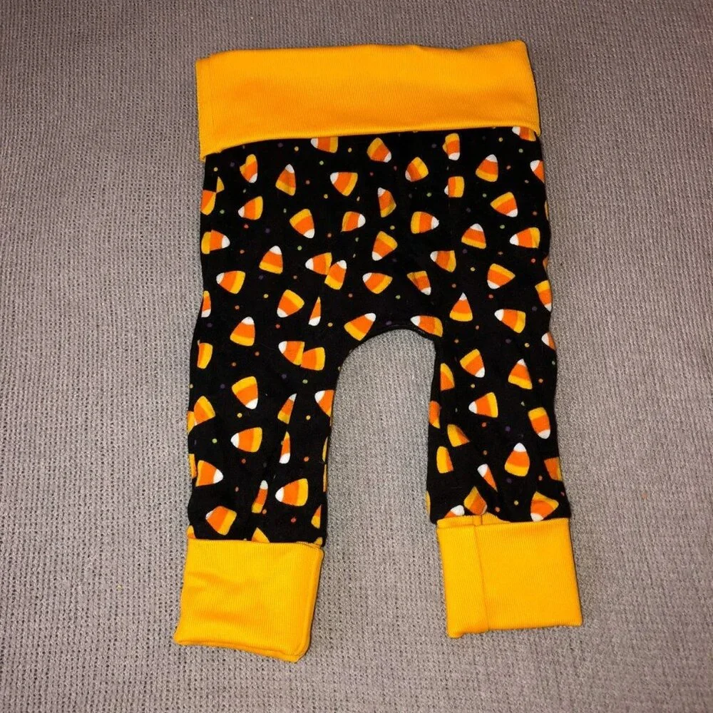 Halloween Candy Corn Maxaloones